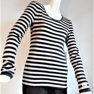 ORWELL SWEATER NEW WITH TAG